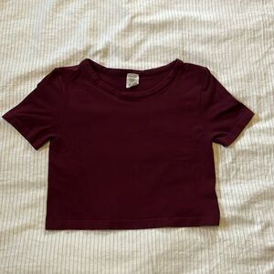 Burgundy crop top t-shirt in thick warm fabric